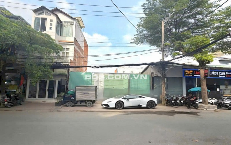 Đất Trống 12x34m Mặt Tiền chính Lý Phục Man Phường Bình Thuận Q7. Giá TL