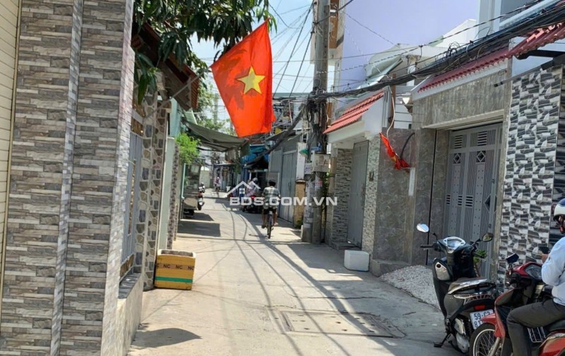 Bán nhà 1 lầu 75m2 Huỳnh Tấn Phát Nhà Bè, 4PN, 4 Tỷ 95, gần Quận 7