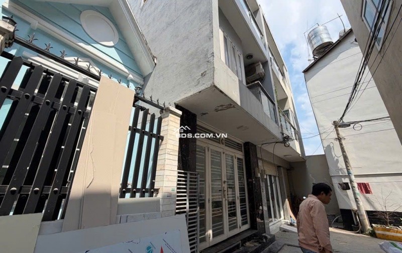 Bán nhà cấp 4 Huỳnh Thị Đồng, thị trấn Nhà Bè, 68m2, sổ hồng riêng, giá 4,45 tỷ