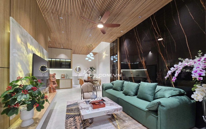  Nhà MT 3 tầng mới đẹp ,phường THANH KHÊ – Cách biển Nguyễn Tất Thành 300m