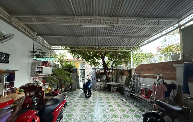 Căn góc 2 mặt tiền trung tâm thành phố đường Trần Quý Cáp