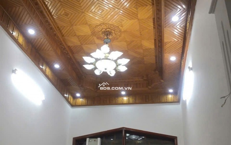 CHO THUÊ NGUYÊN CĂN THÁI HÀ, Ô TÔ VÀO NHÀ, 48M 5T 23TR 0903258273