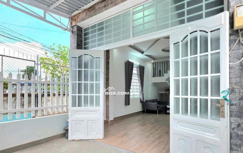 Mặt Tiền Chính Kinh Doanh 4 Tỷ 86 - SHR Gốc 2 Mặt Tiền 4