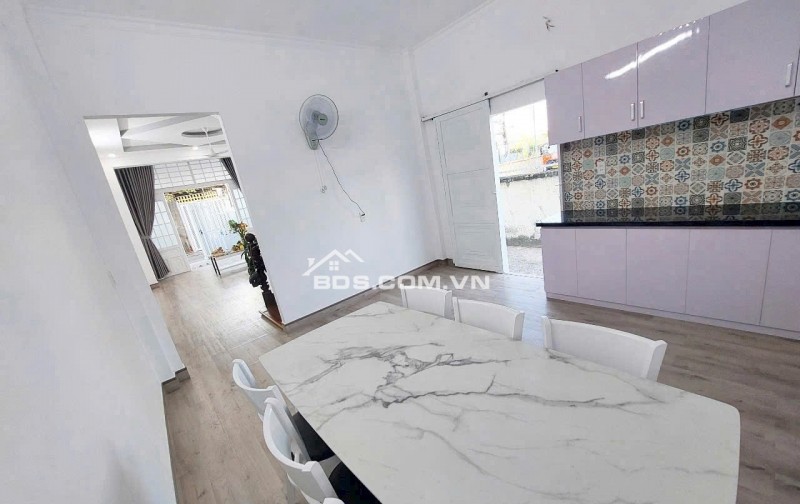 Mặt Tiền Chính Kinh Doanh 4 Tỷ 86 - SHR Gốc 2 Mặt Tiền 4