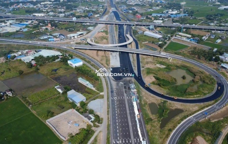 ĐÓN SÓNG VÀNH ĐAI 3 - MẶT TIỀN VÕ VĂN KIỆT NỐI DÀI - GIÁ ĐẦU TƯ 1 TỶ 5 NHẬN NỀN NGAY