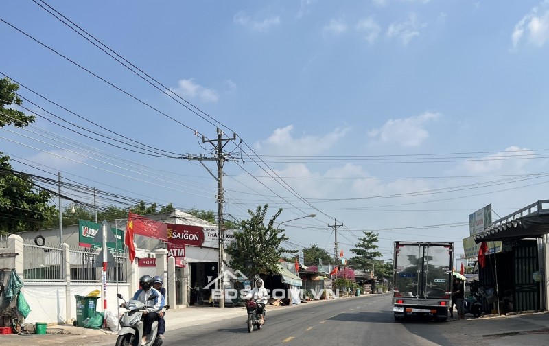 Bán đất ngộp diện tích 136m2, Giá 250 triệu, sổ sẵn tại xã Tân Hiệp, Phú Giáo, Bình Dương