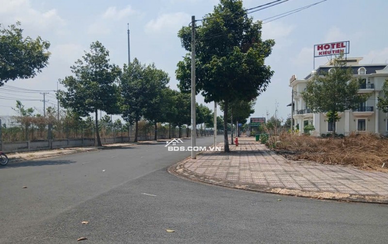 Lộc An - Long Thành, Lô góc 1 sẹt đường DT769, vị trí kinh doanh