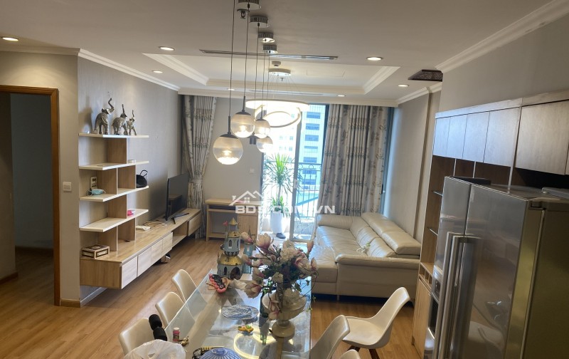 hung cư Vincom 54A Nguyễn Chí Thanh, Phường Láng, Hà Nội, 2 WC, 3 NGỦ,  diện tích 102 m