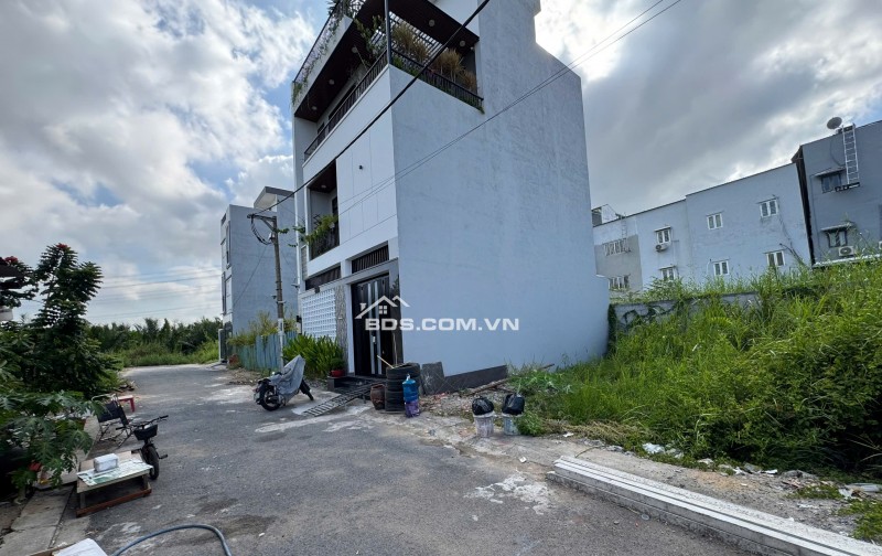 HÓT - GẤP BÁN ĐẤT PHƯỚC KIỂNG 5.8 x 22 CHỈ 5 TỶ 150 ĐƯỜNG 8M