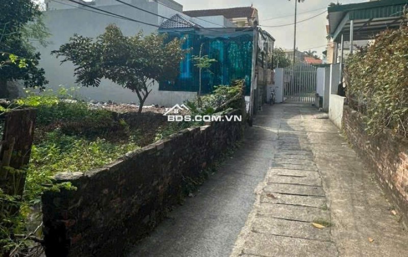 CHỈ 1,4 TỶ CẦN BÁN LÔ ĐẤT 60M2 Trung tâm Lam Hạ, cách Sun chỉ ~1km