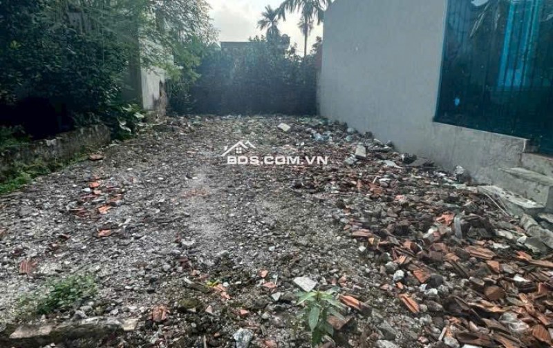 CHỈ 1,4 TỶ CẦN BÁN LÔ ĐẤT 60M2 Trung tâm Lam Hạ, cách Sun chỉ ~1km