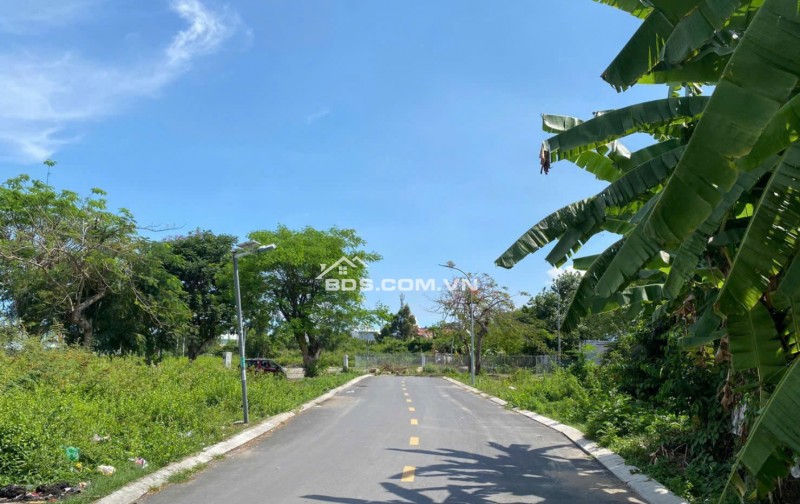 HÓT - GẤP BÁN ĐẤT 4 X 19 CHỈ 4 TỶ 8 ĐƯỜNG 8M