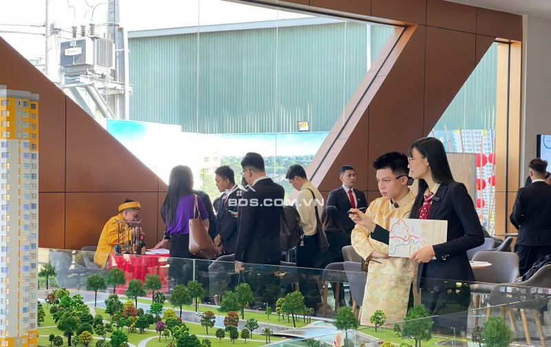 BCONS NEWSKY CĂN HỘ ĐỐI DIỆN METRO ĐANG ĐƯỢC SĂN LÙNG