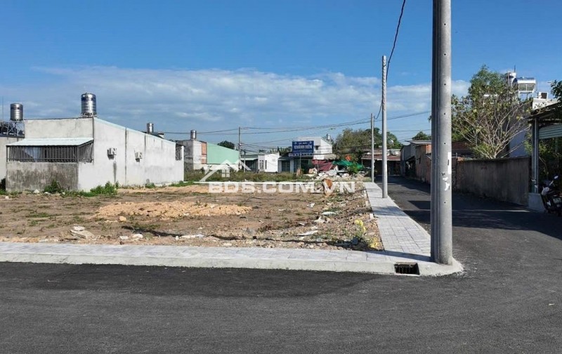 Đất nền - Full sổ thổ cư - Mặt tiền - Nở hậu - Hẻm xe hơi