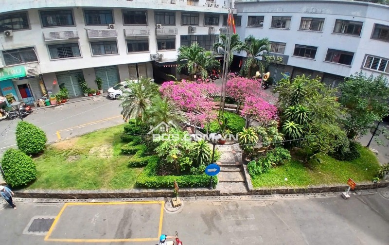 Cần bán căn hộ chung cư Số 1 Tôn Thất Thuyết, Phường 1