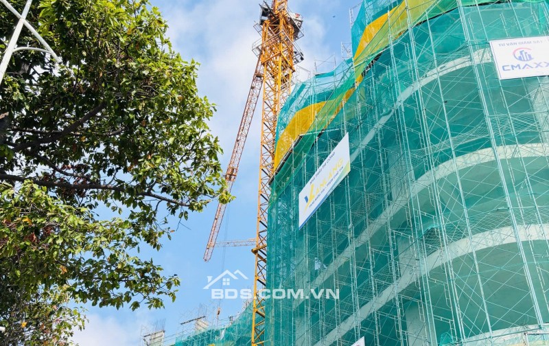 Căn hộ cao cấp Hacom Tower mặt tiền đường 16 tháng 4 view trực diện biển Bình Sơn