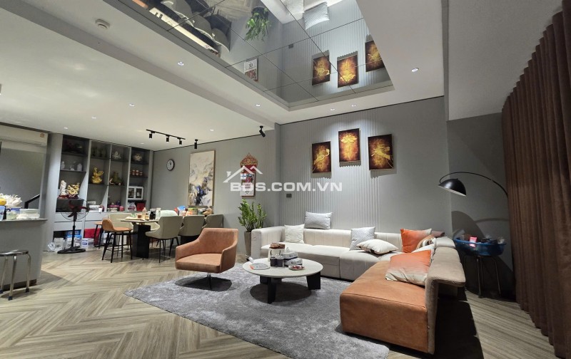 Video | Chính Chủ | Bồ Đề - 63,5m2 - 7 Tầng - Ô Tô Trong Nhà