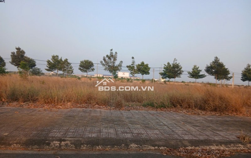ĐẤT ĐẸP KHU DÂN CƯ D2D LONG THÀNH – DIỆN TÍCH LỚN, GIÁ CHỈ 4 TỶ