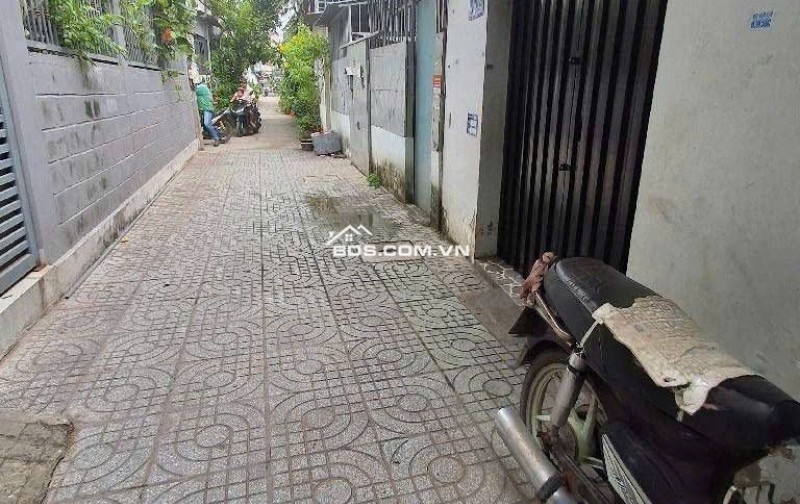 Bán nhà  Huỳnh Tấn Phát, Quận 7, 2 tầng, 2PN, sổ hồng riêng, giá 4.7 tỷ