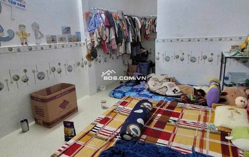 Bán nhà  Huỳnh Tấn Phát, Quận 7, 2 tầng, 2PN, sổ hồng riêng, giá 4.7 tỷ