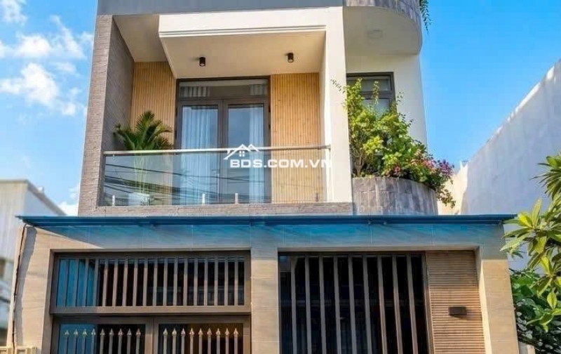 Bán Nhà Mới Đẹp Góc 2 Mặt Tiền Đường Huỳnh Tấn Phát, Quận 7  - 5TỶ8.