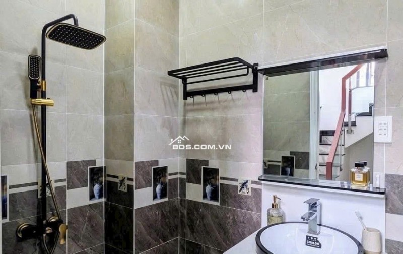 Bán Nhà Mới Đẹp Góc 2 Mặt Tiền Đường Huỳnh Tấn Phát, Quận 7  - 5TỶ8.