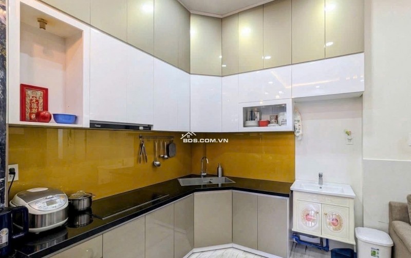 Bán Nhà Mới Đẹp Góc 2 Mặt Tiền Đường Huỳnh Tấn Phát, Quận 7  - 5TỶ8.