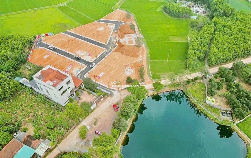 CHÍNH CHỦ GỬI BÁN LÔ ĐẤT LÀN 2 QL21 – SÁT ĐHQG HÀ NỘI – GIÁ 30TR/M²
. LH 0981376738