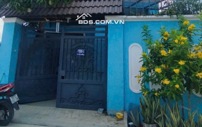 Bán nhà đẹp 7x25m, BTCT 2 lầu, 3PN, 4WC, sân vườn trước sau, giá tốt 6 tỷ 8