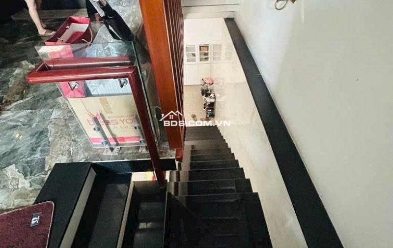 Bán nhà Kiều Đàm Q7, 5x15m, hầm 4 tầng, 4PN 5WC, hẻm 6m, nhỉnh 13 tỷ