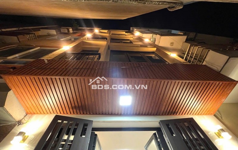 HÀNG SIÊU HIẾM XUÂN LA -TÂY HỒ 33.4M2 HÀNG XÓM VỚI HỒ TÂY