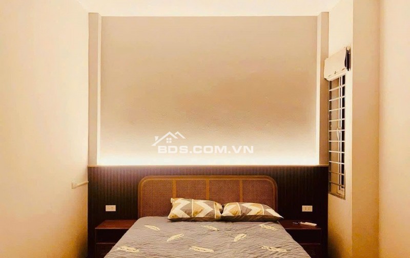 SIÊU PHẨM XUÂN LA - TÂY HỒ Ô TÔ NGỦ TRONG NHÀ CHỈ HƠN 11 TỈ