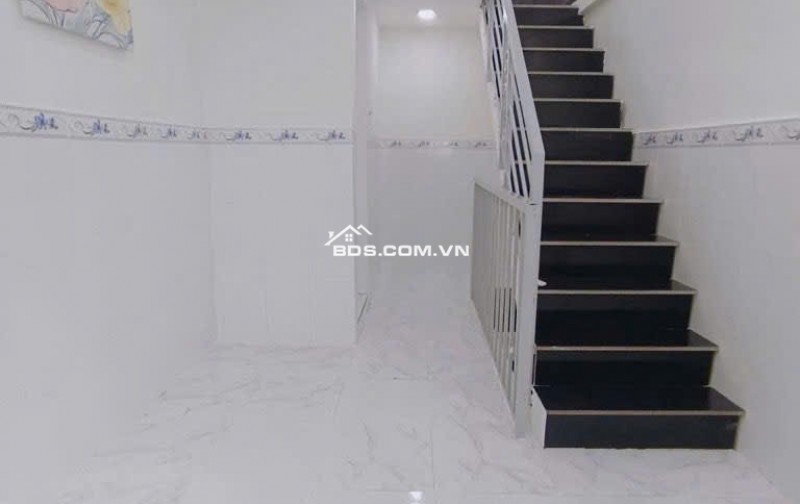 BÁN NHÀ MỚI - 2 TỶ HƠN - 3 TẦNG - SỔ HỒNG RIÊNG - GẦN BỆNH VIỆN CHỢ RẨY - QUẬN 11