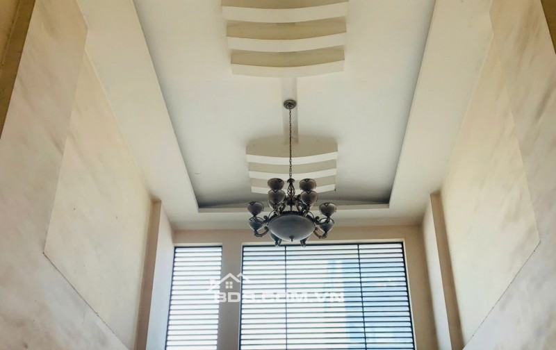 MẶT BẰNG KD TRẦN HƯNG ĐẠO Q.5 (MẶT TIỀN 5 TẦNG) - NGANG 4,3M - CHỈ 22 TR. LH:0903324981.