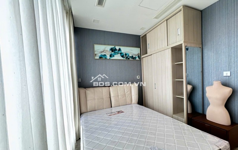 CHO THUÊ CHCC 72M2 (2PN) CHỈ 28 TRIỆU/TH. LH 0906322053 LINH