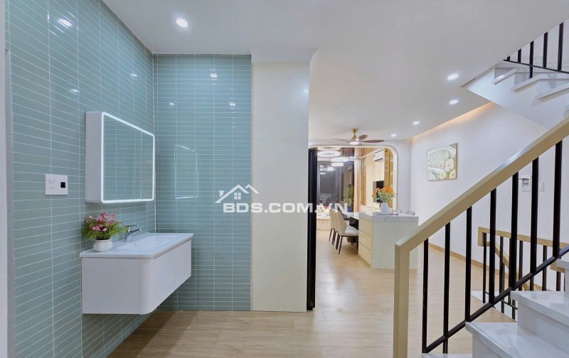 Bán Nhà 2 mặt tiền đường Lê Hồng Phong, Hải Châu, Đà Nẵng