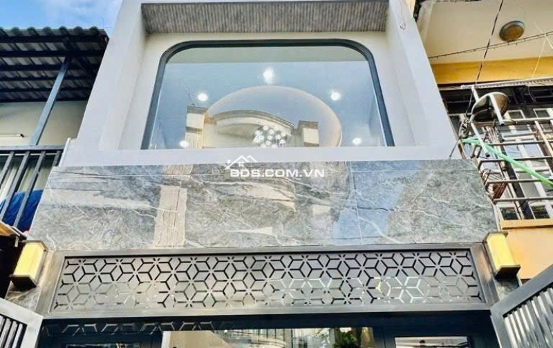 CẦN BÁN GẤP nhà mặt phố số 30, Đường DC11. Phường Sơn Kỳ. Quận Tân Phú. TPHCM