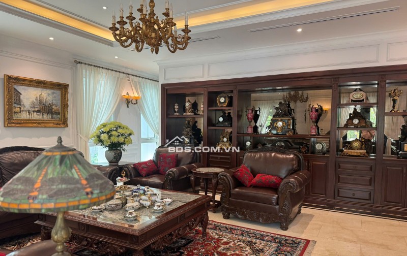 Cực hiếm 2 đơn lập hoa sữa đập thông 1 hầm xây 4 tẩng nổi DTXD hơn 900m sử dụng. Lh:0979144000