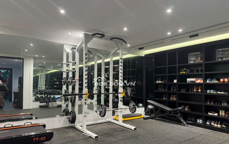 Cực hiếm 2 đơn lập hoa sữa đập thông 1 hầm xây 4 tẩng nổi DTXD hơn 900m sử dụng. Lh:0979144000