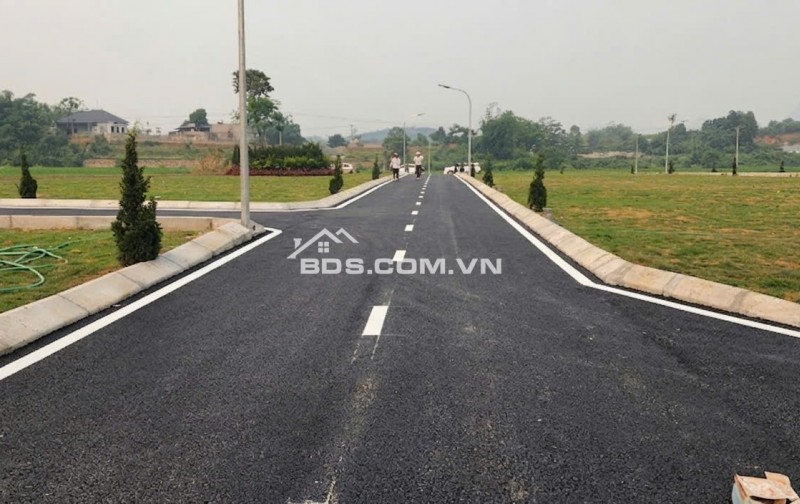  Chỉ hơn 300 TRIỆU sở hữu ngay đất gần trung tâm kinh tế Ba Đồi – Lạc Thủy