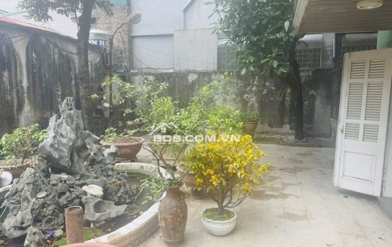 Cho thuê mặt bằng kinh doanh, kho bãi diện tích 500m2, 02 mặt tiền