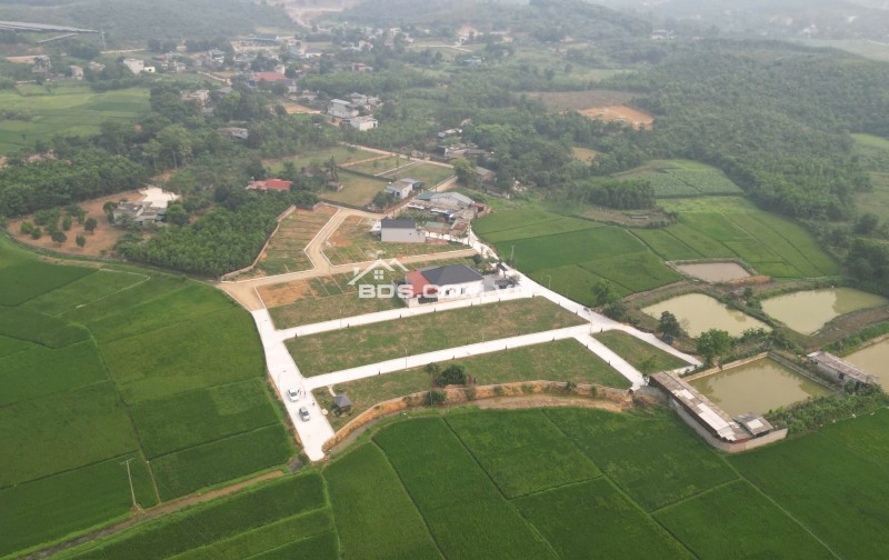 Chỉ hơn 300 TRIỆU sở hữu ngay đất gần trung tâm kinh tế Ba Đồi – Lạc Thủy