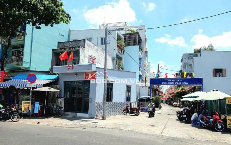 NHÀ LÒ GỐM - P5 Q6 - HẺM XE HƠI 5M. GIÁ 6 TỶ 380 TL. LH:0905828258.