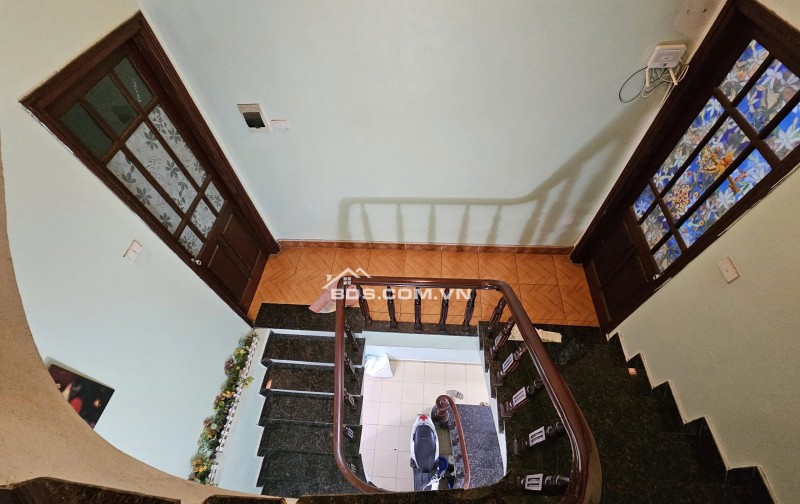 PHÂN LÔ - VÀI BƯỚC RA Ô TÔ TRÁNH - TRẦN QUANG DIỆU