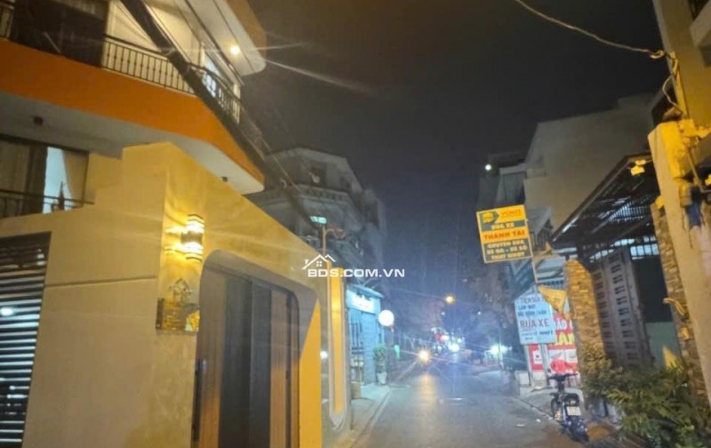 LÔ GÓC MẶT TIỀN 8M - KINH DOANH NHIỀU LĨNH VỰC -TÂN BÌNH TP,HCM - 5.X TỶ