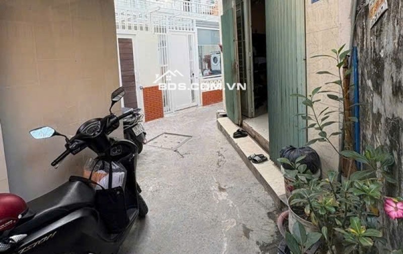 BÁN NHÀ GẦN ĐH TÀI CHÍNH MARKETING – QUẬN 7, TPHCM CHỈ NHỈNH 4 TỶ. LH:0909861382