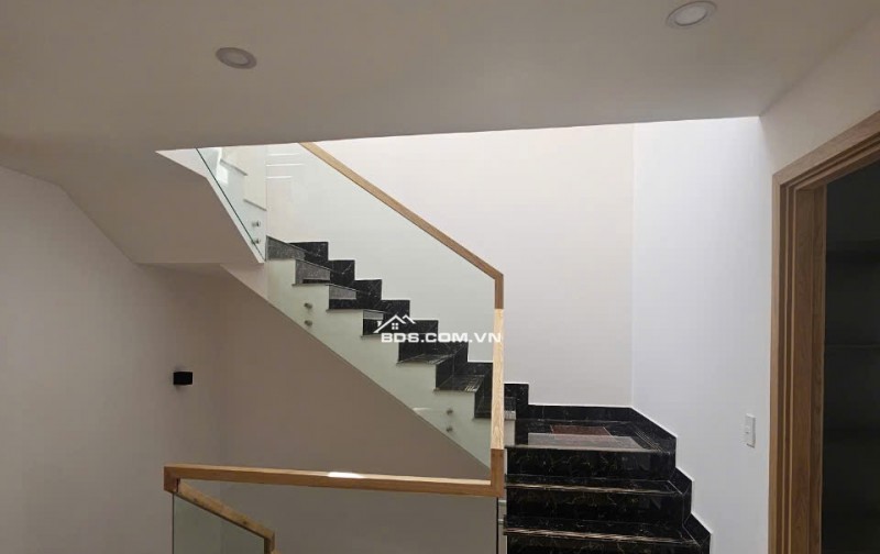 Nhà đất cho thuê Elite Life 13tr, 4 tầng