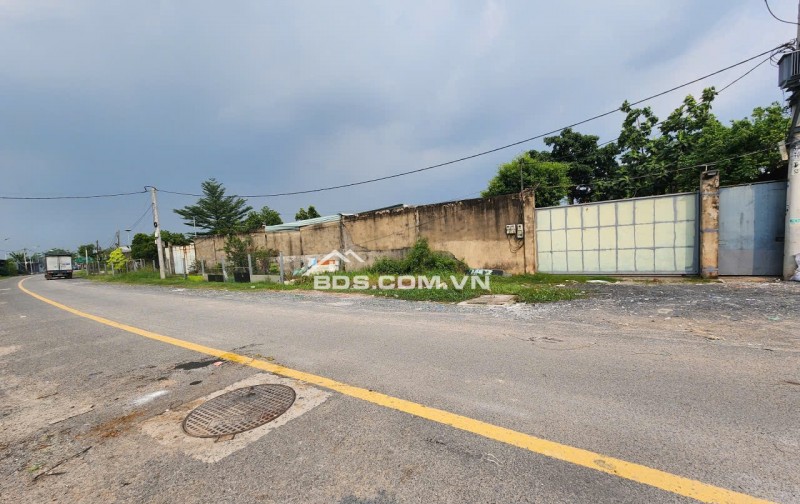 CHO THUÊ XƯỞNG TẠI ĐƯỜNG KÊNH TIÊU BÀ ĐIỂM 1. DT 1000M2 CHỈ 40TR/TH. LH:0903902443.