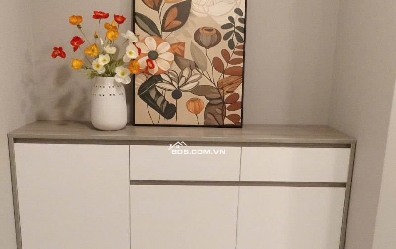 CHO THUÊ CHCC VINHOMES GOLDEN RIVER (TẦNG 20) 72M 2PN, 26TR/TH. LH:0938597537