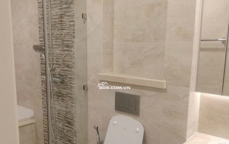 CHO THUÊ CHCC VINHOMES GOLDEN RIVER (TẦNG 20) 72M 2PN, 26TR/TH. LH:0938597537